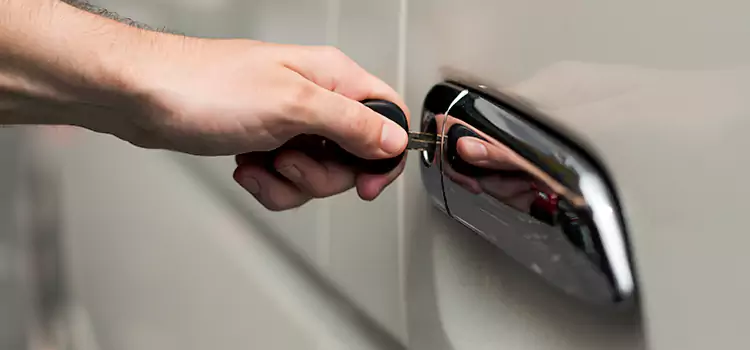 Why Choose Our Auto Locksmith Team in Littleton, CO?